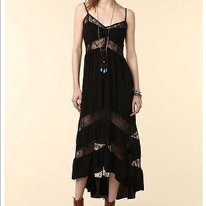Shakuhachi Black Lace Panel Maxi Dress